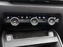 Citroën E-C4 Shine 136pk 50 kWh Automaat | 1ste Eigenaar | Elektrisch Verstelb. Bestuurdersstoel | Stoelmassage/verwarming | Adaptieve Cruise Control | Full-LED | Dodehoekdetectie | Keyless Entry/Start | Navigatie | Camera |