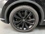 Volkswagen Touareg 3.0 TSI eHybrid Elegance 4MOTION / AUTOMAAT/ 381 PK/ PANO/ LUCHTVERING/ TREKHAAK/ LEER/ CAMERA/ PARK. SENSOREN/ MEMORY SEATS/ STOELVERWARM. V&A/ ELEK. ACHTERKLEP/ APP CONNECT/ ADAPT. CRUISE/ KEYLESS/ 4 ZONE CLIMA/ DAB