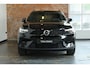 Volvo EX40 Single Motor Plus 70 kWh | Stoelverwarming | Stuurwielverwarming | Parkeersensoren voor + achter | Google Infotainment | Semi-Electrische Wegklapbare Trekhaak | Warmtepomp | Comfortstoelen |