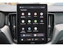 Volvo XC60 T8 Recharge AWD Plus Black Edition - Panorama/schuifdak - IntelliSafe Assist & Surround - 360º Camera - Harman/Kardon audio - Adaptieve LED koplampen - Verwarmde voorstoelen, stuur & achterbank - Parkeersensoren voor & achter - Head up display - Draadloze tel. lader - Extra getint glas - Inklapbare trekhaak - 21' LMV