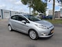 Ford Fiesta 1.25i Titanium 5-Deurs 82 PK. Zeer fijn rijdende auto !!! Distributieriem en waterpomp vervangen bij 154.000 KM !!