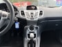 Ford Fiesta 1.25i Titanium 5-Deurs 82 PK. Zeer fijn rijdende auto !!! Distributieriem en waterpomp vervangen bij 154.000 KM !!