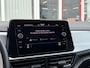 Volkswagen T-Roc 1.0 TSI Life Business I Carplay I Clima I Stoelverwarming I Digitale cockpit I LED