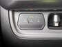 Volkswagen ID. Buzz Pro Bulli Limited Edition LWB 7p. 286PK | Automaat | Airco | Trekhaak | Draadloos Apple Carplay/Android Auto | DAB+ | Keyless Acces | Stoelverwarming | Achteruitrijcamera | Diefstalalarm |