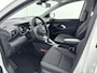 Toyota Yaris 1.5 Hybrid Dynamic Navi | 16'' Lichtmetalen velgen | Apple Carplay / Android Auto | Parkeercamera | Keyless Entry/Start |