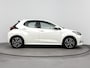 Toyota Yaris 1.5 Hybrid Dynamic Navi | 16'' Lichtmetalen velgen | Apple Carplay / Android Auto | Parkeercamera | Keyless Entry/Start |
