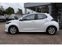Toyota Yaris 1.5 Hybrid 115 STOELVERW. APPLE/ANDROID LM-VELGEN CLIMA AD-CRUISE