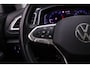 Volkswagen T-Roc Style 1.5 TSI 150pk DSG Automaat Adaptive cruise control, Achteruitrijcamera, Stoelverwarming, Parkeersensoren, Elektrische achterklep, LED koplampen, App connect