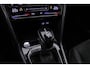 Volkswagen T-Roc Style 1.5 TSI 150pk DSG Automaat Adaptive cruise control, Achteruitrijcamera, Stoelverwarming, Parkeersensoren, Elektrische achterklep, LED koplampen, App connect