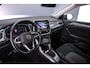 Volkswagen T-Roc Style 1.5 TSI 150pk DSG Automaat Adaptive cruise control, Achteruitrijcamera, Stoelverwarming, Parkeersensoren, Elektrische achterklep, LED koplampen, App connect