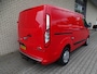 Ford Transit Custom 280 L1H1 2.0 TDCI 105pk Trend | Race Red | Trekhaak | Bijrijdersbank | Voorruitverw. | Airco | Cruise. | Camera | Apple Carplay | Inbraaksloten |