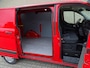 Ford Transit Custom 280 L1H1 2.0 TDCI 105pk Trend | Race Red | Trekhaak | Bijrijdersbank | Voorruitverw. | Airco | Cruise. | Camera | Apple Carplay | Inbraaksloten |