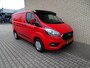 Ford Transit Custom 280 L1H1 2.0 TDCI 105pk Trend | Race Red | Trekhaak | Bijrijdersbank | Voorruitverw. | Airco | Cruise. | Camera | Apple Carplay | Inbraaksloten |