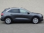 Ford Kuga 2.5 PHEV Titanium | Panoramadak | Trekhaak | Winter Pack | Dealer ond. |