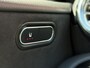 Mercedes-Benz A-klasse A 180 AMG Line | Premium | Nightpakket | Spiegelpakket | Stoelverwarming | Achteruitrijcamera | Smartphone integratie |