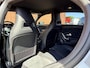 Mercedes-Benz A-klasse A 180 AMG Line | Premium | Nightpakket | Spiegelpakket | Stoelverwarming | Achteruitrijcamera | Smartphone integratie |