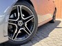 Mercedes-Benz A-klasse A 180 AMG Line | Premium | Nightpakket | Spiegelpakket | Stoelverwarming | Achteruitrijcamera | Smartphone integratie |