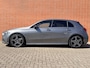 Mercedes-Benz A-klasse A 180 AMG Line | Premium | Nightpakket | Spiegelpakket | Stoelverwarming | Achteruitrijcamera | Smartphone integratie |