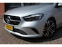 Mercedes-Benz B-klasse B 180 Business Line Automaat | Luxury Line | Spiegelpakket | Achteruitrijcamera | Panoramadak | Stoelverwarming