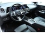 Mercedes-Benz B-klasse B 180 Business Line Automaat | Luxury Line | Spiegelpakket | Achteruitrijcamera | Panoramadak | Stoelverwarming