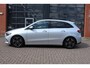 Mercedes-Benz B-klasse B 180 Business Line Automaat | Luxury Line | Spiegelpakket | Achteruitrijcamera | Panoramadak | Stoelverwarming