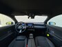 Mercedes-Benz A-klasse A 180 Star Edition | Achteruitrijcamera | Spoorassistent | Parkeerassistent | Stoelverwarming | Spiegelpakket