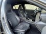 Mercedes-Benz A-klasse A 200 Business Solution AMG Automaat | Smartphone integratie | Achteruitrijcamera | Spoorassistent | Stoelverwarming | Spiegelpakket