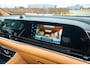Voyah Dream Flagship Edition 109 kWh l Bi-directioneel l 4WD l 7 Persoons l Captain Seats l Adaptief Cruise Control l Luchtvering l Stoel venti / verwarming l Memory Seats l