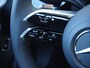 Mercedes-Benz A-klasse A 250 e AMG Line Premium | Parkeerpakket met 360 camera | Spiegelpakket | Nightpakket | Winterpakket | 19inch Lichtmetalen velgen