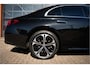 Mercedes-Benz E-klasse E 300 e Business Line Avantgarde | Trekhaak | Distronic | Achteruitrijcamera | Dodehoekassistent | Spoorassistent |  Winterpakket