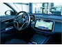 Mercedes-Benz E-klasse E 300 e Business Line Avantgarde | Trekhaak | Distronic | Achteruitrijcamera | Dodehoekassistent | Spoorassistent |  Winterpakket