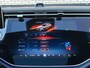 Mercedes-Benz E-klasse E 53 AMG Hybrid 4-Matic+ Estate | AMG Driver's pakket | AMG Nightpakket | Distronic | Achterassturing | Head-up display | Burmester 4D surround sound | Memorypakket | Panoramadak | Stoelventilatie en verwarming voor | Sluit