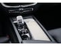Volvo XC60 2.0 T8 Plug-in Hybrid AWD Inscription | PHEV | Luchtvering | Panoramadak | Head-up Display | 360 Graden Camera | Harman Kardon Audio | Cruise Control Adaptief | BLIS | | LED koplampen Adaptief | Navigatie | Apple Carplay | Android Auto | Alarm