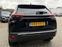 Peugeot 2008 1.2 Benzine 100 Pk. Allure *** ( Ook in Wit of Blauw Leverbaar ) *** * Draadloos Navigatie & Spotify via Apple Carplay / Android Auto * L.M. Velgen * Climate & Cruise Control * Dab Radio * Voorzijde en Achter Parkeer Sensoren * Vingerhoets; Vierde Generatie Eersteklas Service. Al meer dan 100 jaar een begrip in de Brabantse Kempen.