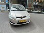 Toyota Auris 1.4-16V Sol