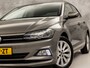 Volkswagen Polo 1.0 TSI Sportline (VIRTUAL COCKPIT, APPLE CARPLAY, GROOT NAVI, CLIMATE, SPORTSTOELEN, PARKEERSENSOREN, GETINT GLAS, LM VELGEN, ADAPTIVE CRUISE, NIEUWSTAAT)