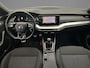 Skoda Octavia Combi Sport Business 1.0 TSI 110pk Navigatie, Cruise control, Stoelverwarming, Parkeersensoren, App connect, LED koplampen, DAB, Radio, Airco