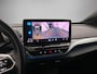 Volkswagen ID.4 1st Max 204pk Automaat Trekhaak, Panoramadak, Adaptive cruise control, LED matrix koplampen, Navigatie, Elektrische achterklep, Head up display