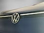 Volkswagen ID.4 1st Max 204pk Automaat Trekhaak, Panoramadak, Adaptive cruise control, LED matrix koplampen, Navigatie, Elektrische achterklep, Head up display