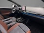 Volkswagen ID.4 1st Max 204pk Automaat Trekhaak, Panoramadak, Adaptive cruise control, LED matrix koplampen, Navigatie, Elektrische achterklep, Head up display