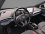 Volkswagen ID.4 1st Max 204pk Automaat Trekhaak, Panoramadak, Adaptive cruise control, LED matrix koplampen, Navigatie, Elektrische achterklep, Head up display