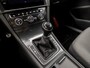 Volkswagen Golf 1.0 TSI Sportline (APPLE CARPLAY, GROOT NAVI, CAMERA, SPORTSTOELEN, ADAPTIVE CRUISE, GETINT GLAS, PARKEERSENSOREN, NIEUWSTAAT)