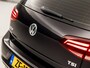 Volkswagen Golf 1.0 TSI Sportline (APPLE CARPLAY, GROOT NAVI, CAMERA, SPORTSTOELEN, ADAPTIVE CRUISE, GETINT GLAS, PARKEERSENSOREN, NIEUWSTAAT)