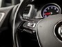 Volkswagen Golf 1.0 TSI Sportline (APPLE CARPLAY, GROOT NAVI, CAMERA, SPORTSTOELEN, ADAPTIVE CRUISE, GETINT GLAS, PARKEERSENSOREN, NIEUWSTAAT)