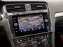 Volkswagen Golf 1.0 TSI Sportline (APPLE CARPLAY, BLACK PACK, GROOT NAVI, CAMERA, SPORTSTOELEN, ADAPTIVE CRUISE, GETINT GLAS, PARKEERSENSOREN, NIEUWSTAAT)