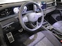 Volkswagen Tayron 1.5 eHybrid R-Line Edition 204 pk Automaat (DSG) | Verlengde garantie | Navigatie | Panoramadak | Trekhaak (wegklapbaar) | Parkeersensoren (Park assist) | Achteruitrijcamera | Black Style pakket | R-Line |
