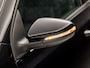 Volkswagen Golf 2.0 GTI 211Pk Automaat (SCHUIFDAK, NAVIGATIE, DYNAUDIO, LEDER, CAMERA, STOELVERWARMING, SPORTSTOELEN, GETINT GLAS, CRUISE, NIEUWSTAAT)