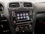 Volkswagen Golf 2.0 GTI 211Pk Automaat (SCHUIFDAK, NAVIGATIE, DYNAUDIO, LEDER, CAMERA, STOELVERWARMING, SPORTSTOELEN, GETINT GLAS, CRUISE, NIEUWSTAAT)