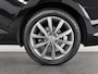 Volkswagen Golf Variant 1.5 TSI Highline 150pk Automaat Panoramadak Trekhaak Navigatie Apple Carplay Android Auto Camera Parkeersensoren Adaptive Cruise Control Full Led Stoelverwarming Climate Control Lichtmetalen velgen