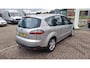 Ford S-Max 2.0-16V prijs is incl nieuwe apk, afleveringsbeurt incl filters en garantie